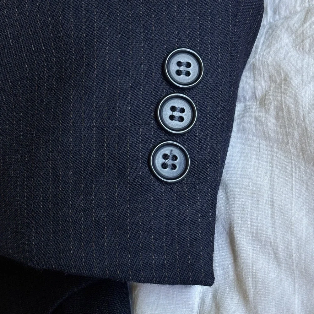 Vtg Pavone Italy Super 100 Suit Men's 44L 33x31 Pleated Navy Blue Pinstripe Boss